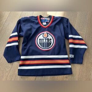 Vintage boys Edmonton oilers jersey size s/m‎